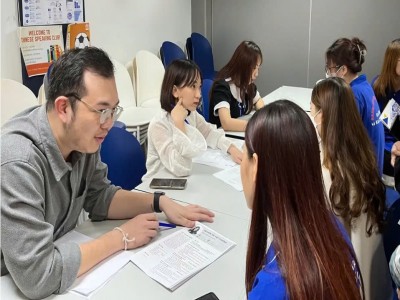 Thị trường lao động năm 2025: Cơ hội và thách thức đan xen